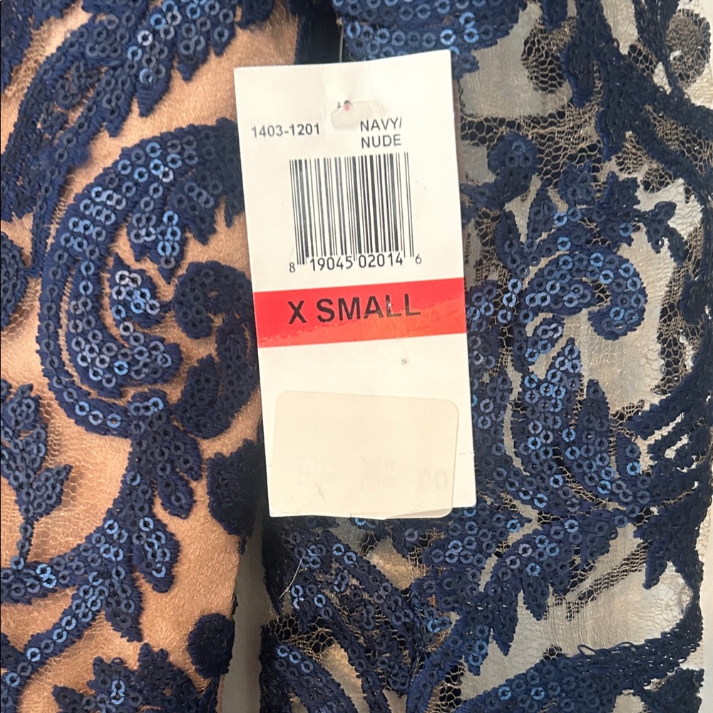 Dress the Population Navy and Nude Long Sleeve Dress - Picture 3 of 7